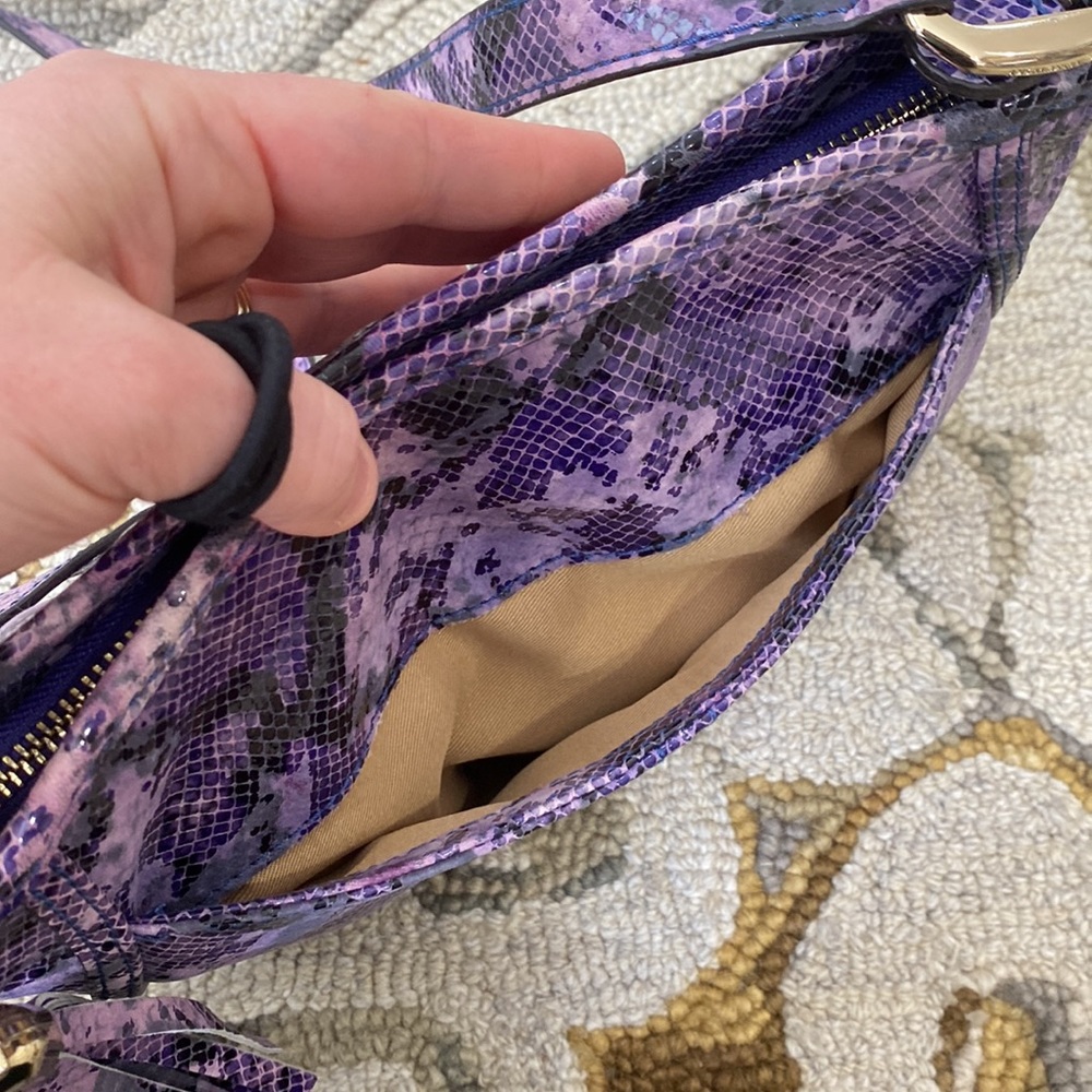 💕 B. Makowsky purple black snakeskin leather crossbody bag 💕 - Picture 8 of 14